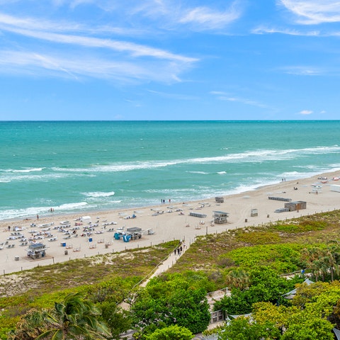 Enjoy direct access to Miami beach from your apartment