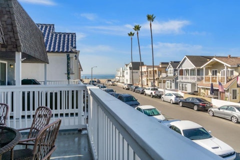 Catch a glimpse of the Pacific from the upper balcony
