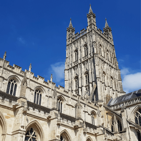 Drive half an hour to the city of Gloucester, with its 11th century cathedral
