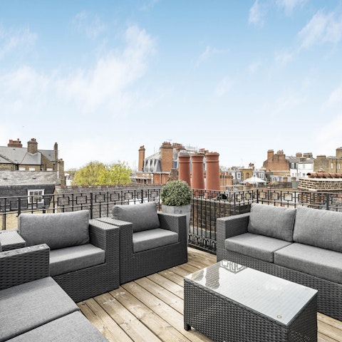 Make the most of the sunshine on the rooftop terrace