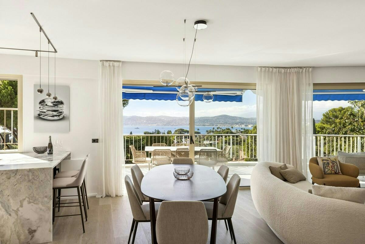 Cap d'Antibes Noon
