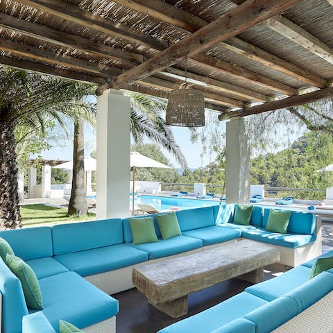 Play games under the gentle shade