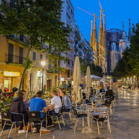 Stay in the heart of the city, surrounded by great places to eat and drink
