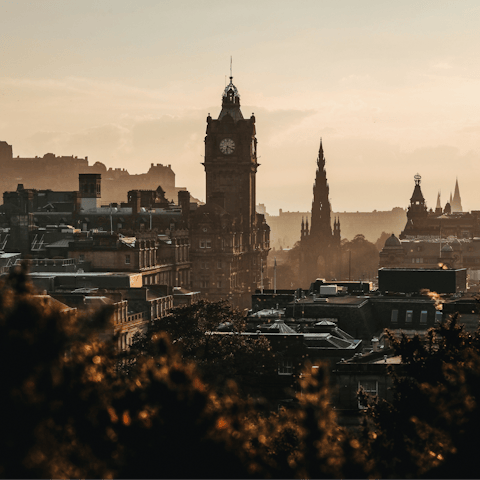 Explore Edinburgh's beautiful town centre, walking distance from the home
