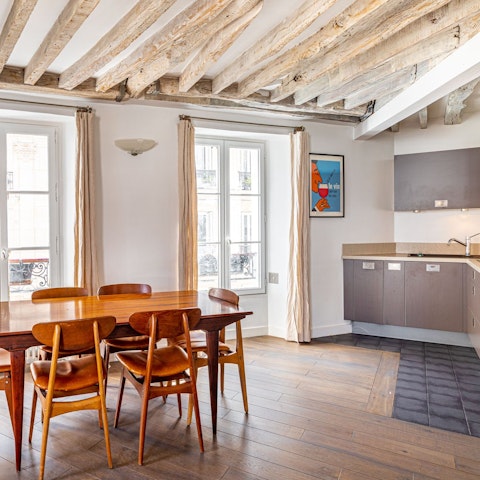 Enjoy everything you need for a self-catered stay in the city