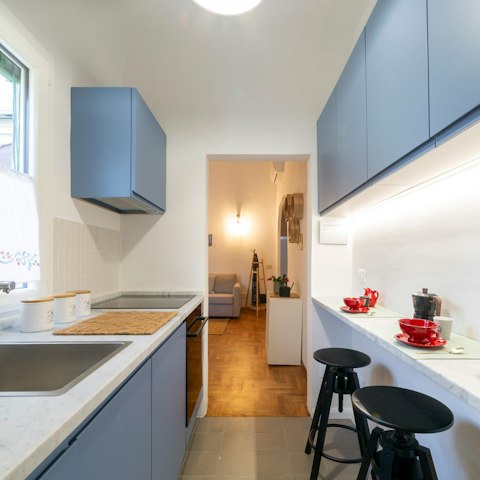 Rustle up dinner with ingredients from nearby Mercato di Sant'Ambrogio