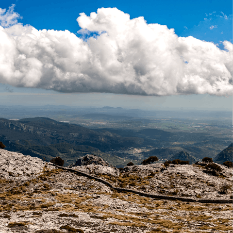 Enjoy scenic hikes through the spectacular Sierra de Tramuntana