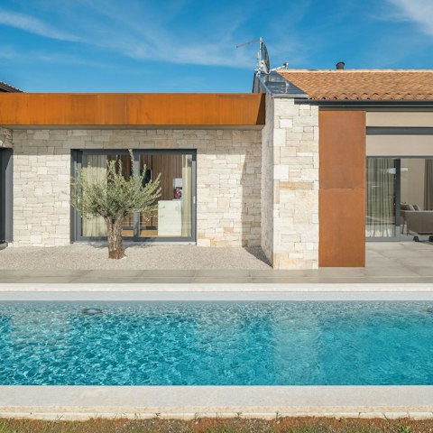 Relax in the Croatian sun next to the private pool