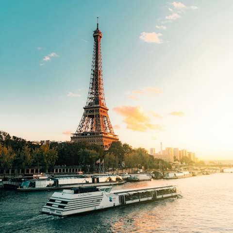 Stroll along the Seine towards the Eiffel Tower, thirty minutes away