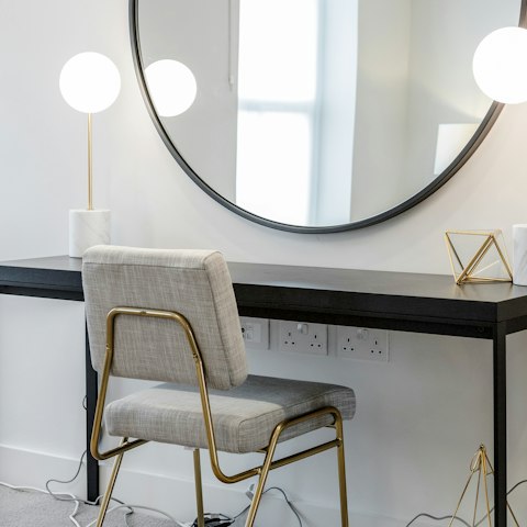 Catch up on emails and jot down your London itinerary at the desk