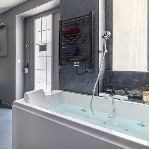 Soak up some atmosphere in the inviting jacuzzi