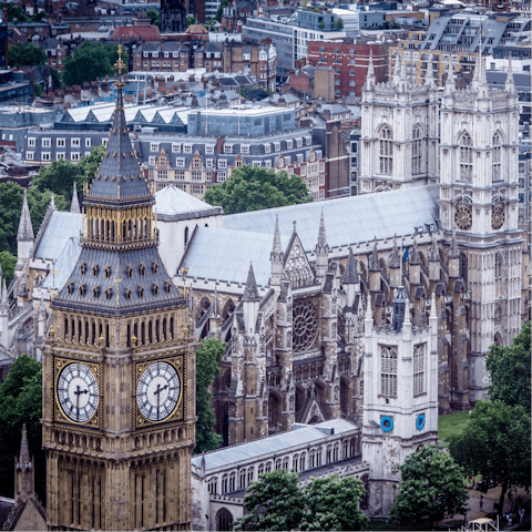 Travel into London to see the sights and visit a museum or two