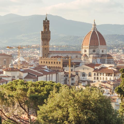 Experience the artistic beauty of Florence from this apartment in Oltrarno