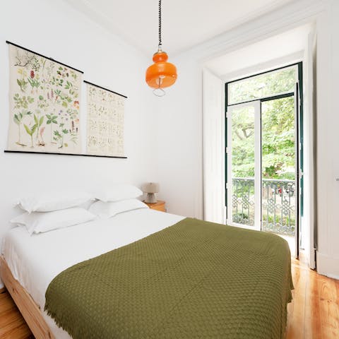 Roll out of bed and step out onto the cosy private balcony