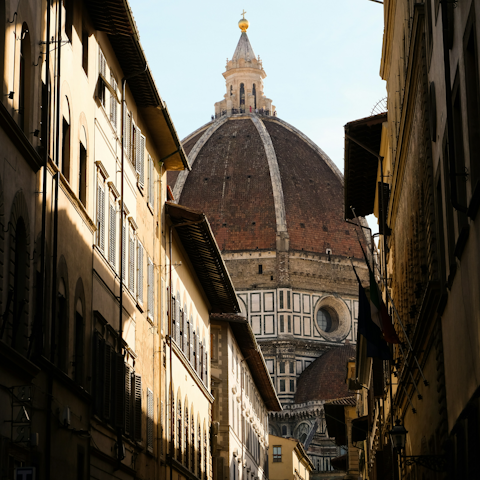 Take a short, scenic stroll to the nearby Piazza del Duomo