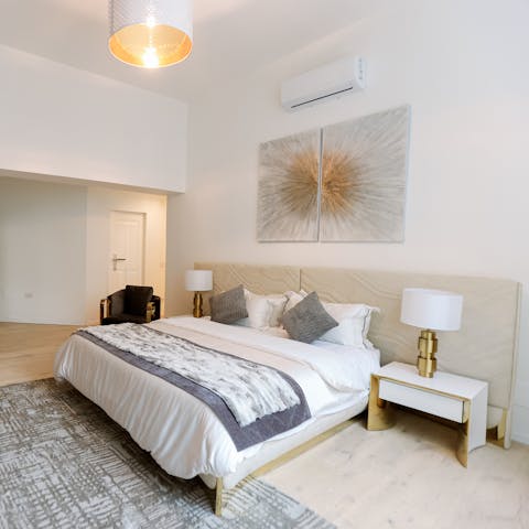 Sink into the sumptuous bed after a day of sightseeing