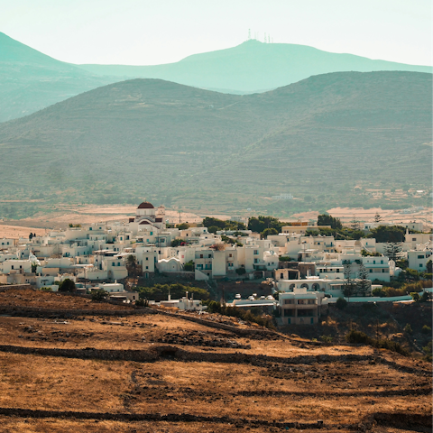 Stroll to the charming village of Marpissa – less than ten minutes away