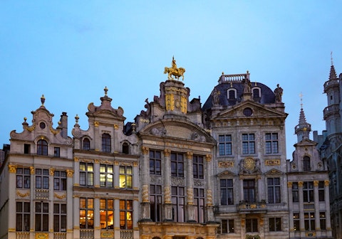 Marvel at Grand Place's breathtaking gilded Gothic architecture, a twenty-minute walk