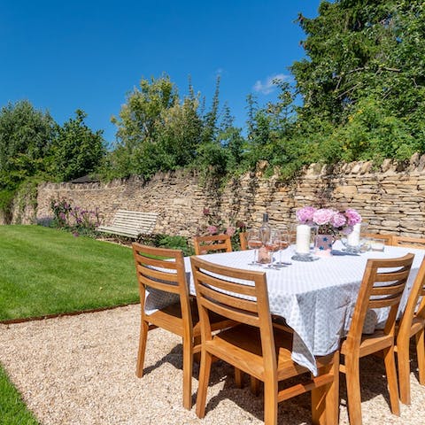 Dine alfresco while the sky changes colour at the end of the day