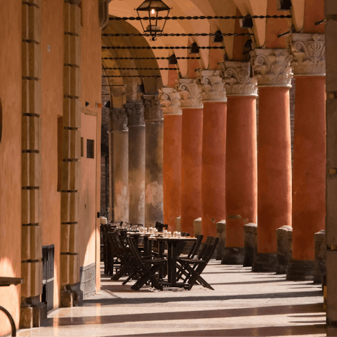 Explore the charms of Bologna, just twenty-eight minutes away by car