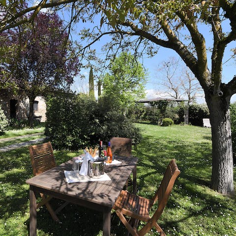 Spend time in the communal garden with some olives