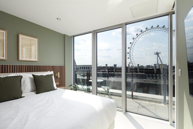 London Eye Vista
