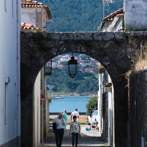 Explore the surrounding countryside and the fortified border town of Caminha with its sensational beaches