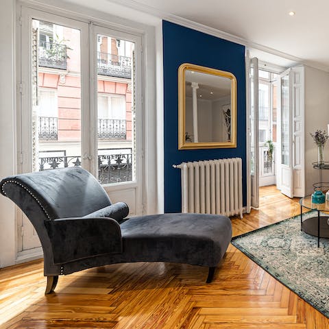 Pour a glass of Rioja and stretch out on the chaise lounge