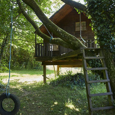 Be one with nature in the Wendy house