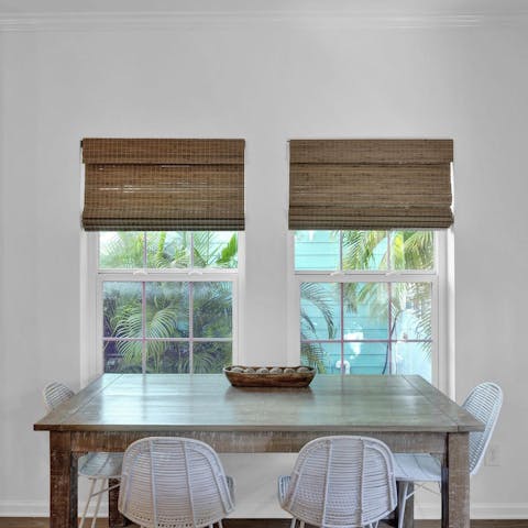 Whip up your specialty in your well-equipped kitchen to be enjoyed around the dining table