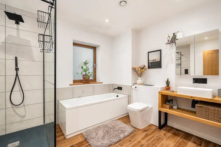 Bathroom photo