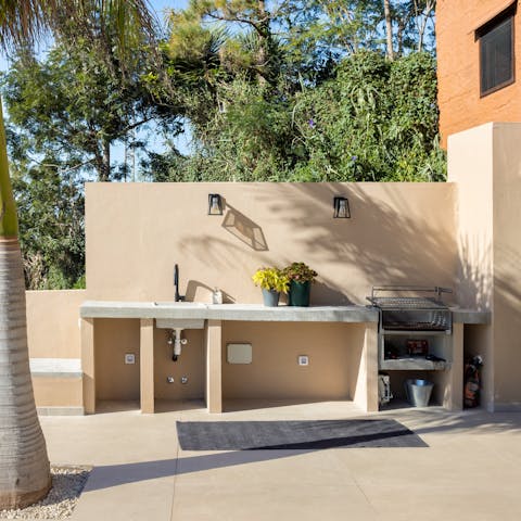 Cook up meals on the terrace with family and friends