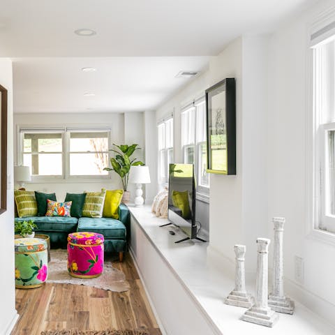 Snuggle up in the bright and stylish living room
