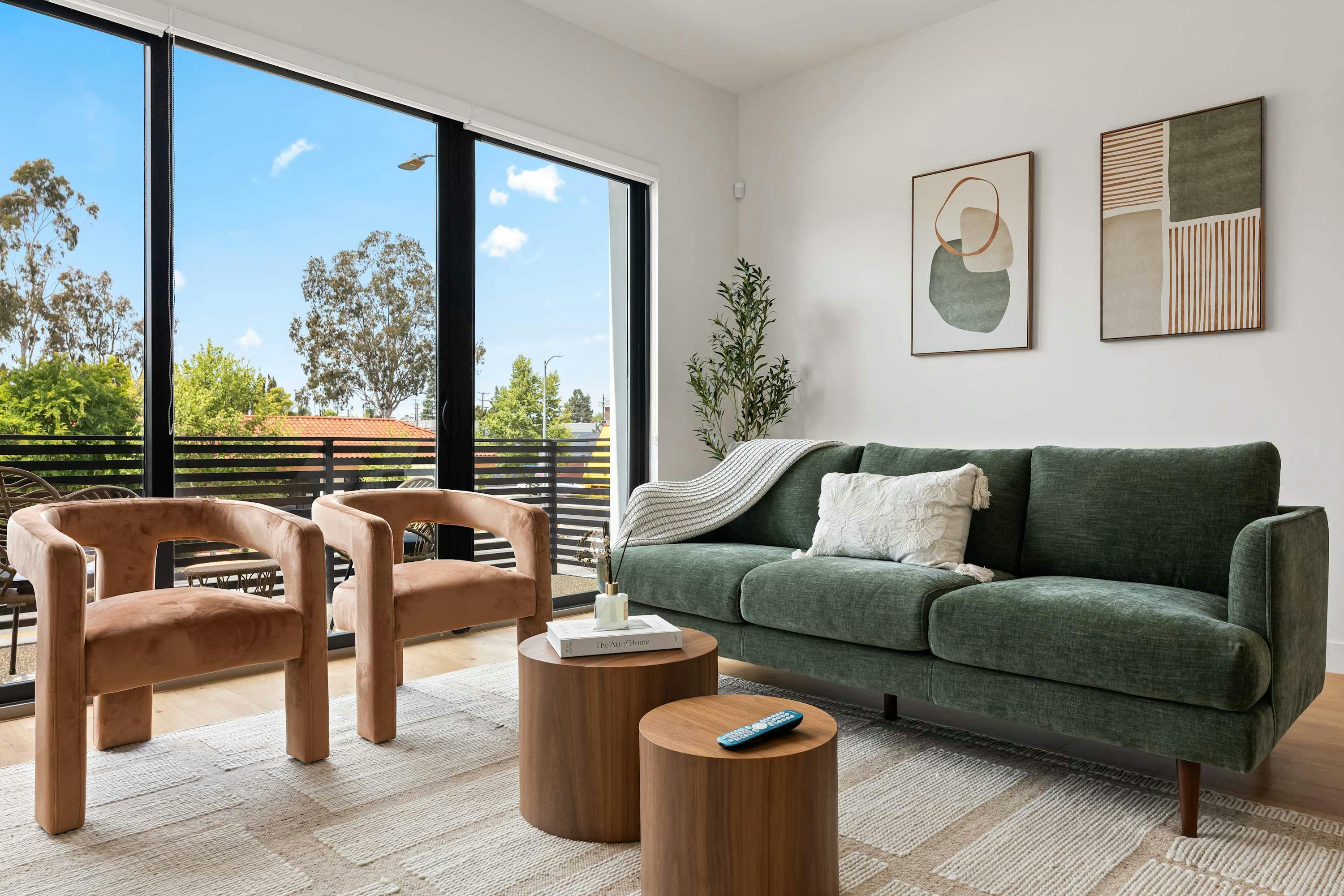 Valley Village Vibes