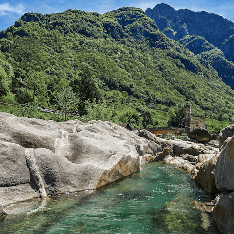 Enjoy the mountainous beauty surrounding Ticino
