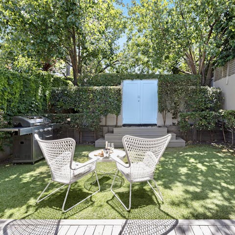 Spend a lazy afternoon with drinks in the garden