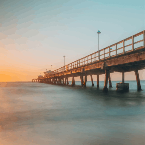 Stay in Lauderdale-by-the-Sea, a ten-minute walk from the beach