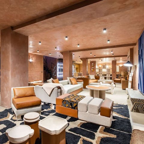 Keep the night flowing with digestifs back at home