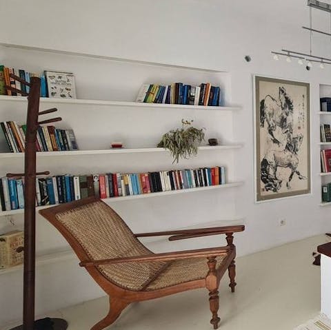 Dive in to fantastical new worlds at the home's library of books
