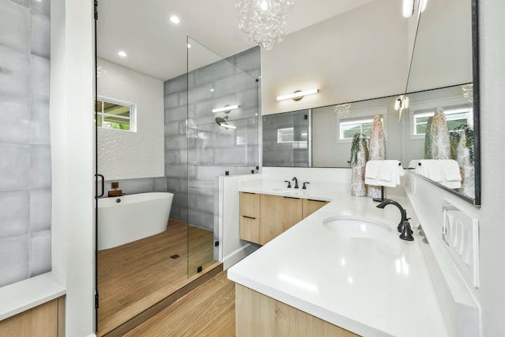 Bathroom photo