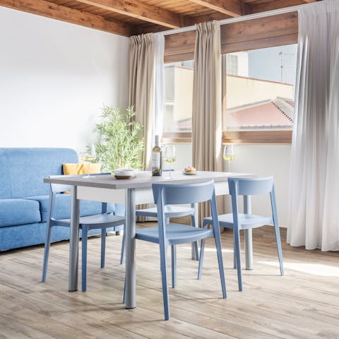 Tuck into the Sicilian favourite, arancini, at the sociable dining table