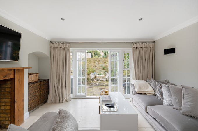 Belgravia Serenade
