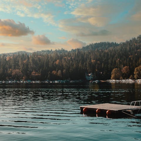 Take the scenic drive to Lake Arrowhead Village – just twelve minutes away
