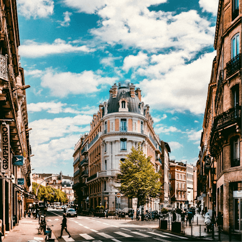 Stay in the heart of the historic city of Toulouse