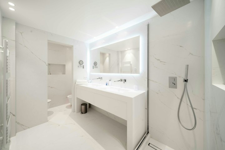Bathroom photo