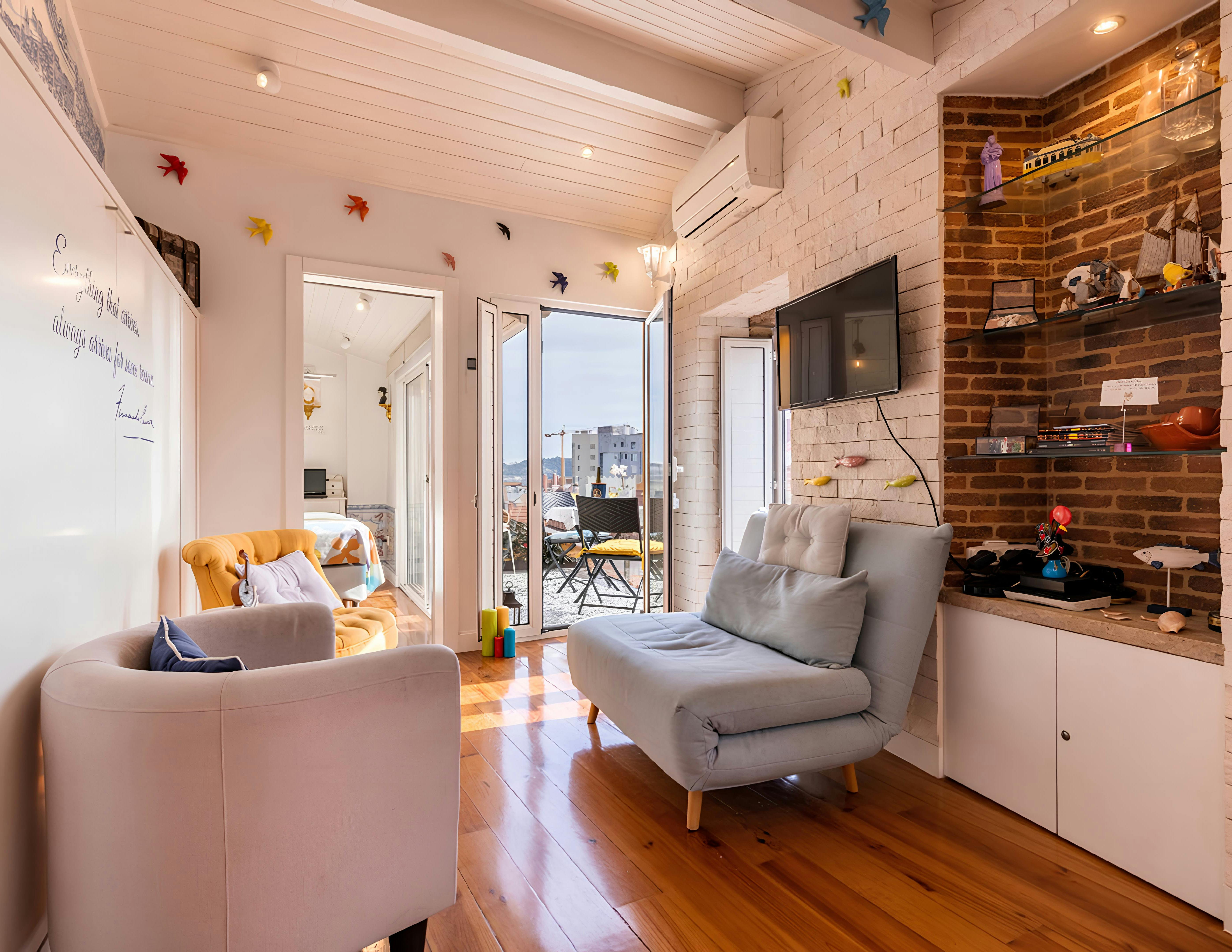 Canvas of Lisbon Life