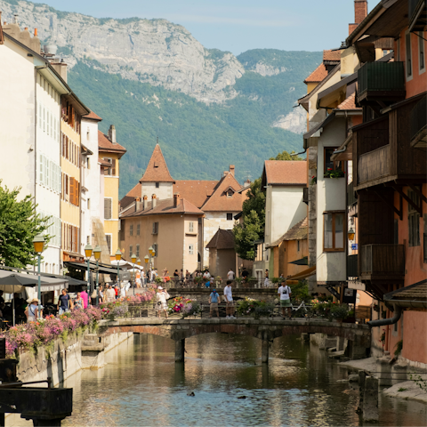 Take a scenic drive to the alpine village of Annecy