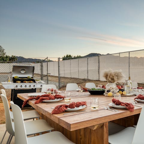 Light the gas grill and whip up a feast for the whole gang to enjoy outdoors