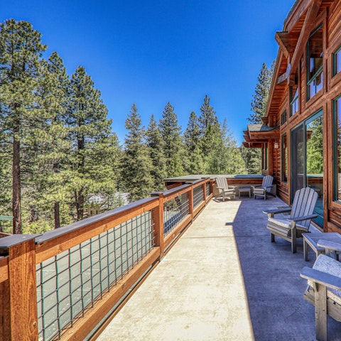 Relax on the balcony with pine tree views