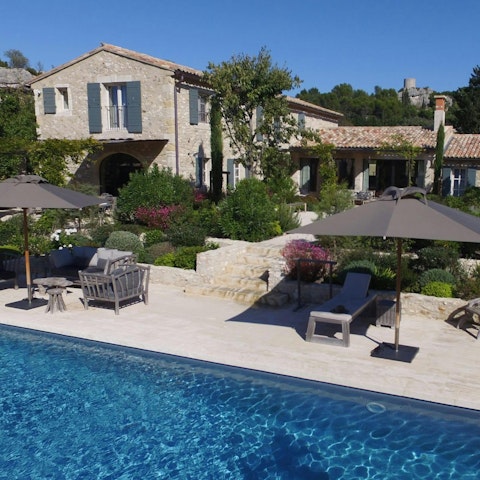 Relax in the Provence sun next to the pool